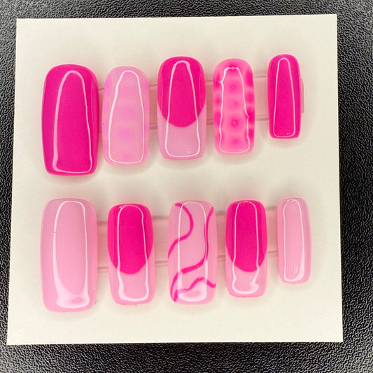 Bubble Gum Babes (Basic+)